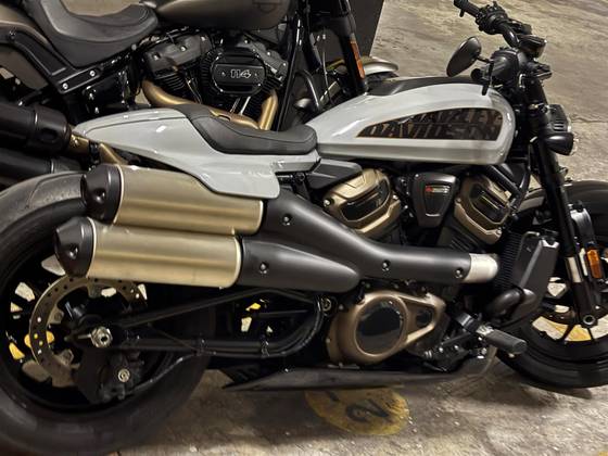 HARLEY-DAVIDSON SPORTSTER S HARLEY-DAVIDSON SPORTSTER S